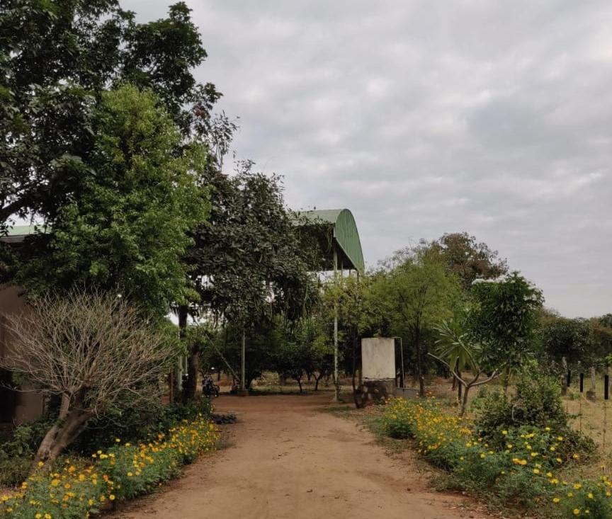 Hornbill Farm Resort Haydarabad Dış mekan fotoğraf